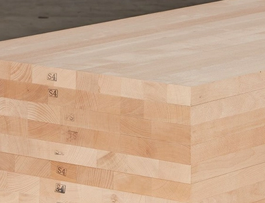 dreifach geschichtetes verleimtes Holz